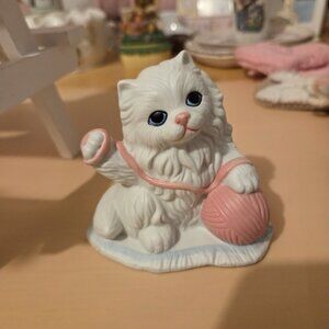 White Kitty with Pink Yarn